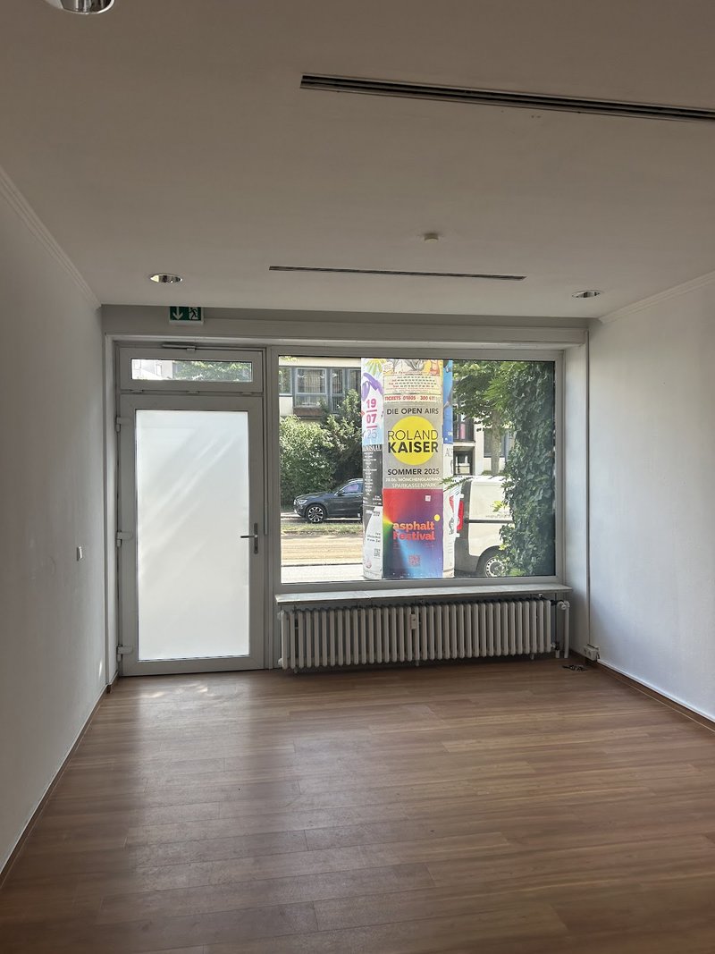 Vielseitig nutzbare Gewerberäume in Düsseldorf-Heerdt