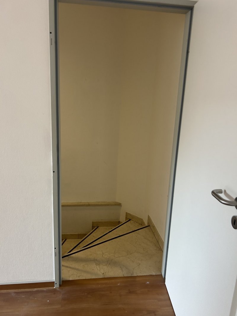 Vielseitig nutzbare Gewerberäume in Düsseldorf-Heerdt