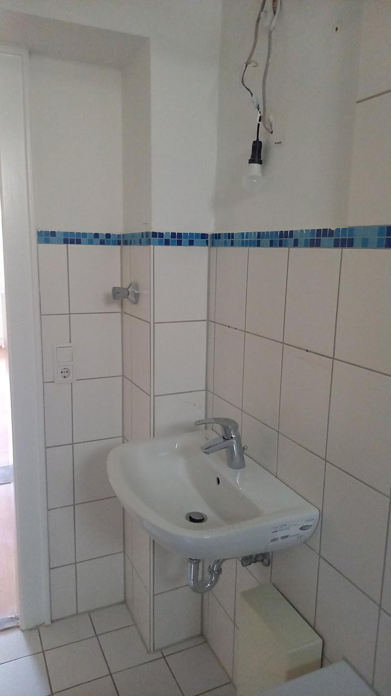 Kleine Wohnung mit großer Terrasse und Abstellraum!