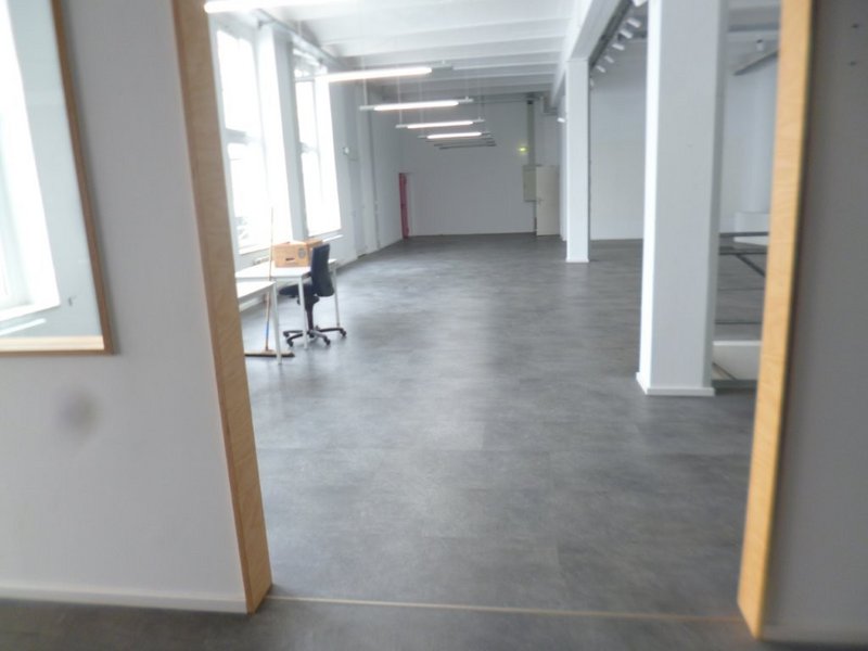 Top gelegene Gewerbeeinheit im Herzen Düsseldorf zu vermieten