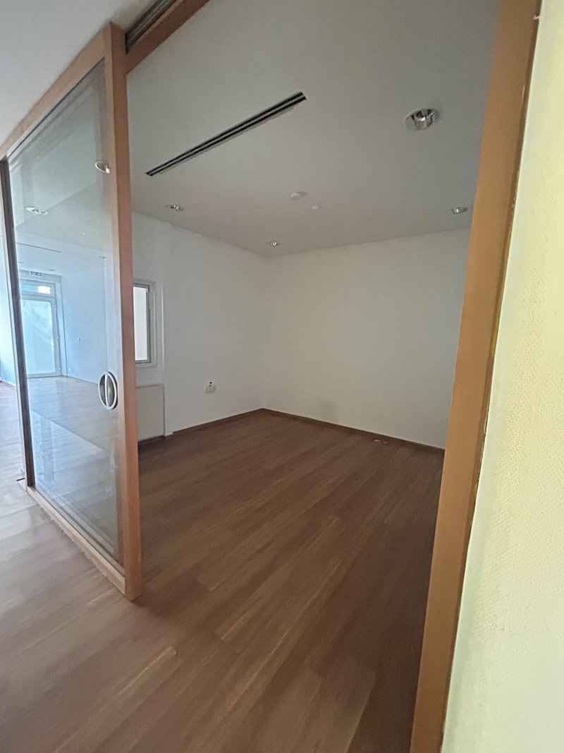 Vielseitig nutzbare Gewerberäume in Düsseldorf-Heerdt