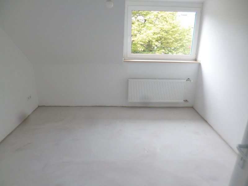 Sanierte 3-Zimmer Wohnung im D-dorfer Hafen!