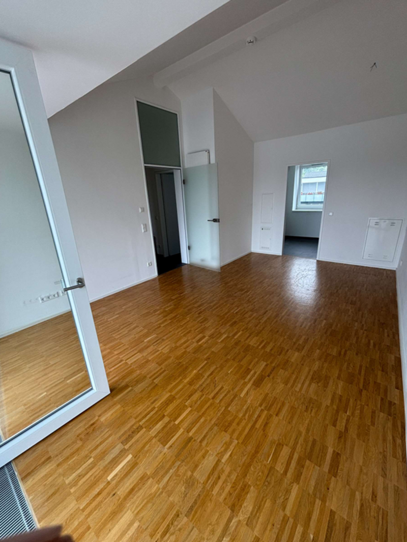 Neubau drei Zimmer Wohnung in Rath