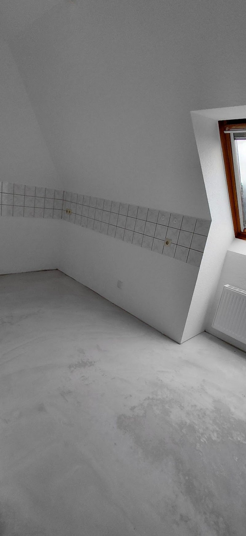 Vermietung an Personen ab 60 Jahre - Barrierefreie 2-Zimmerwohnung in Düsseldorf-Holthausen