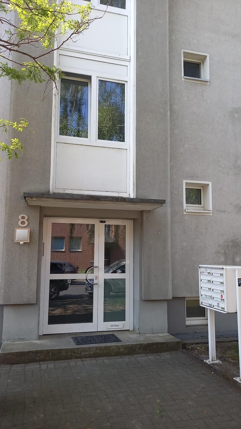 Kleine Wohnung mit großer Terrasse und Abstellraum!