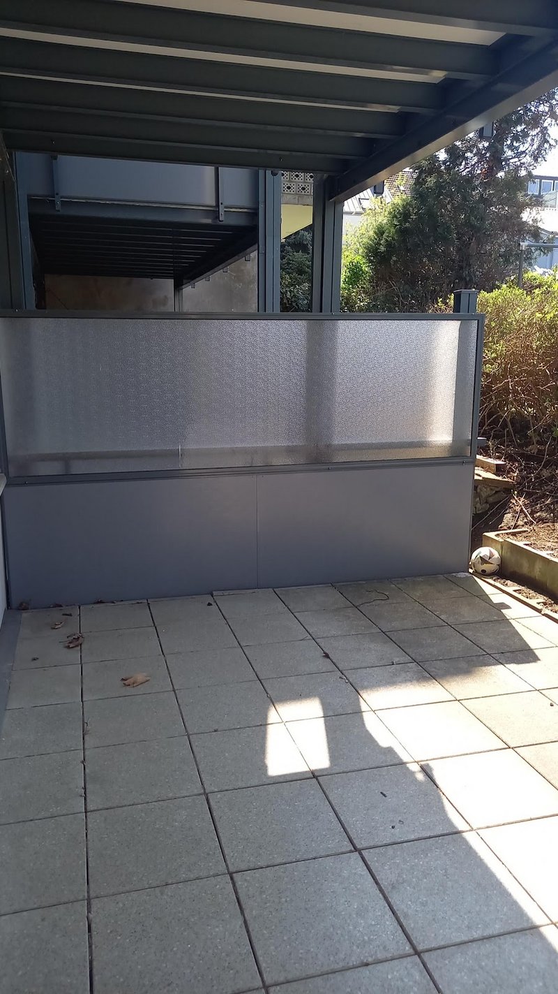 Kleine Wohnung mit großer Terrasse und Abstellraum!