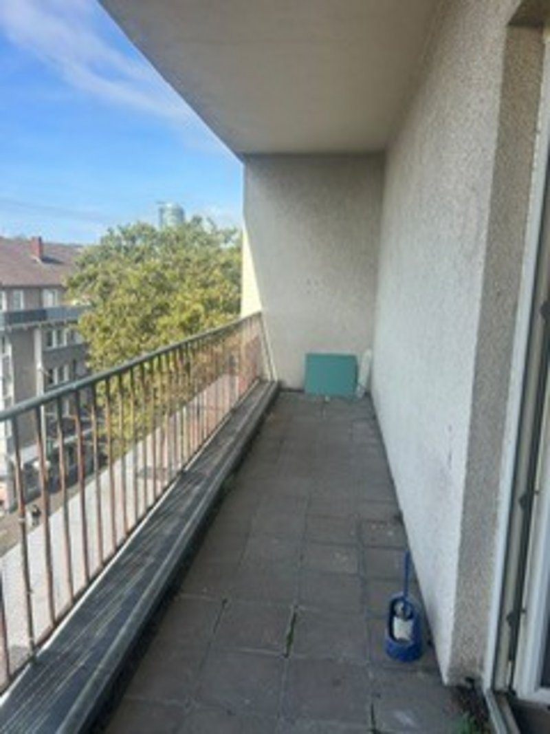 Schöne 3-Zimmer-Wohnung mit Balkon im Zentrum von Düsseldorf