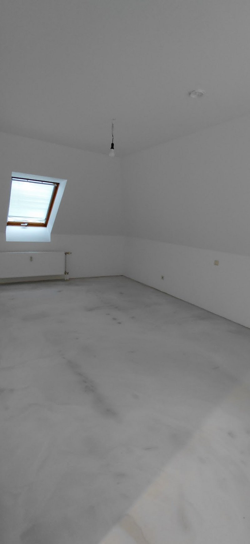 Vermietung an Personen ab 60 Jahre - Barrierefreie 2-Zimmerwohnung in Düsseldorf-Holthausen